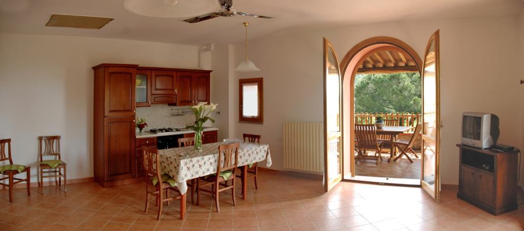 Agriturismo Podere Gozzuto Gavorrano Phòng bức ảnh