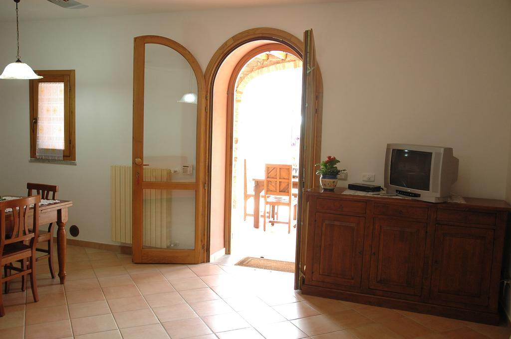 Agriturismo Podere Gozzuto Gavorrano Phòng bức ảnh