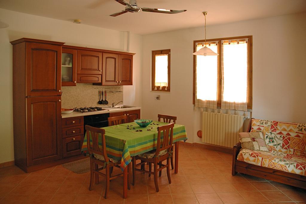 Agriturismo Podere Gozzuto Gavorrano Phòng bức ảnh